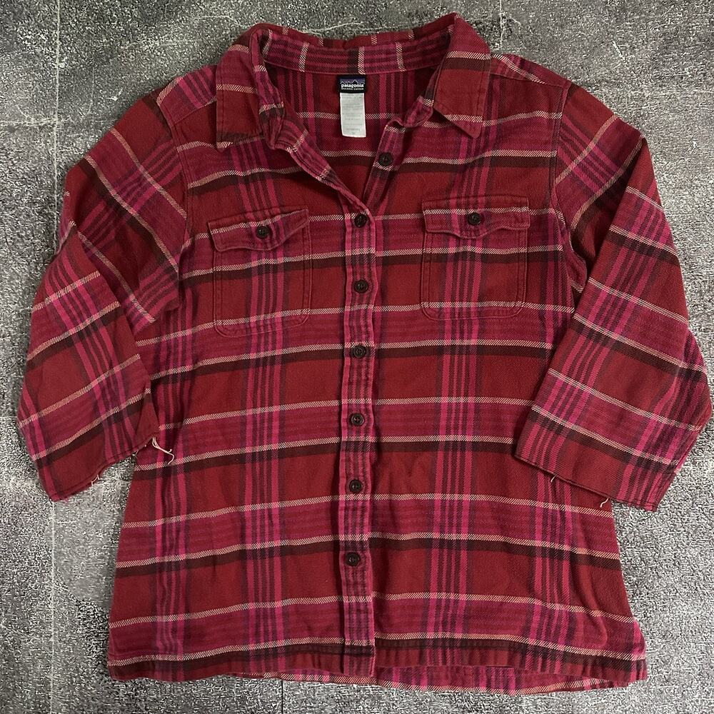 Womens Patagonia Long Sleeved Fjord Flannel Red Pink Plaid Button Up Shirt Sz 12